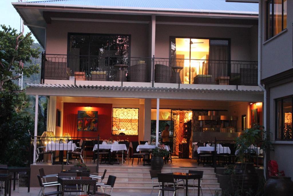 فندق لا ديجفي  لاريبير - فندق بوتيكي ومطعم المظهر الخارجي الصورة